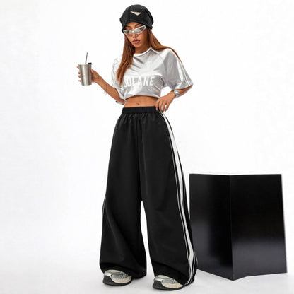 Damen Sporthose Weit mit Kontraststreifen