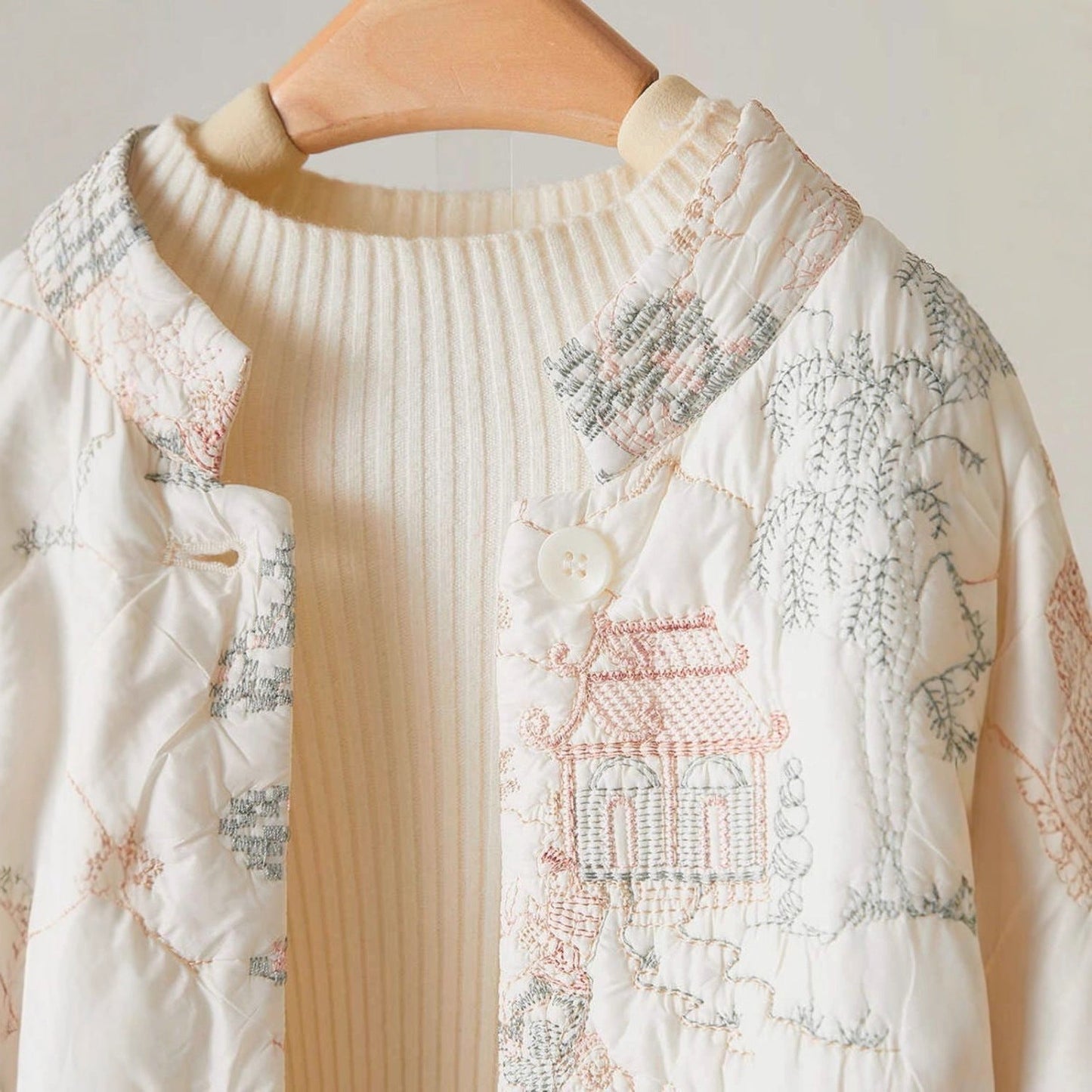 Damen Leichte Jacke Gesteppt Elegante Stickereien Norvielle