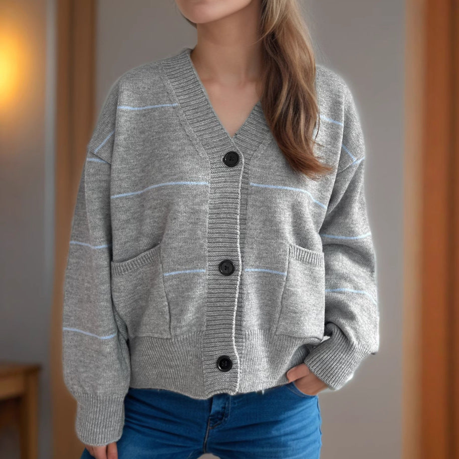 Damen Strickjacke mit Taschen und Knöpfen Beige