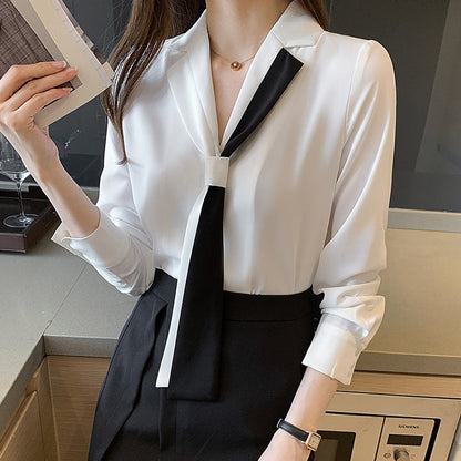 Damen Bluse mit Schleifenkragen und Kontrasten