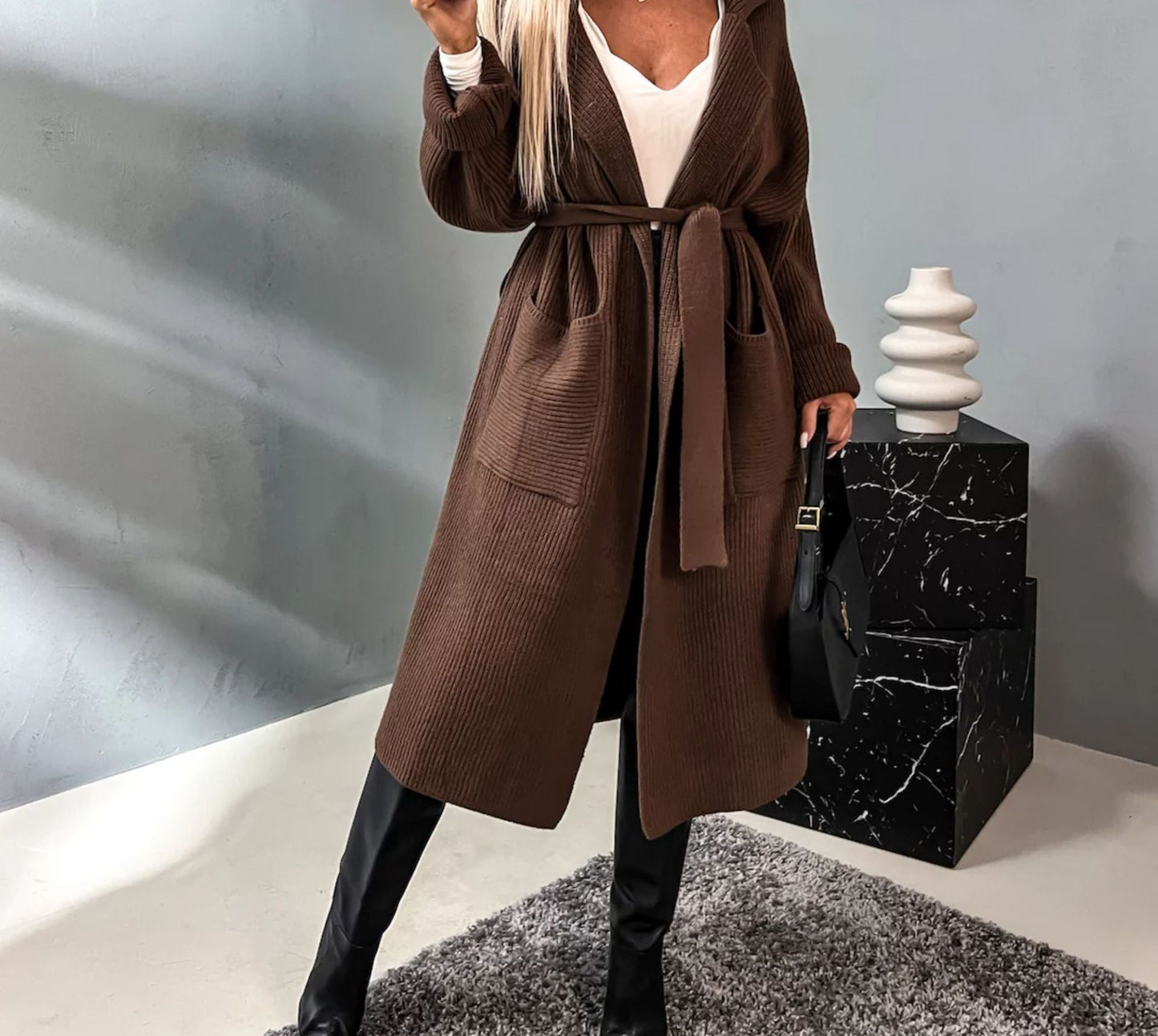 Damen Langstrickjacke Norvielle mit Taschen und Gürtel
