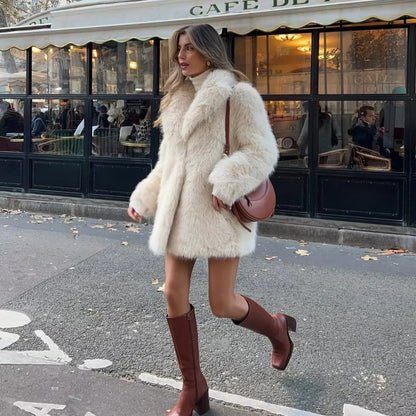Damen Plüschjacke Elegant Revers Praktische Taschen Norvielle
