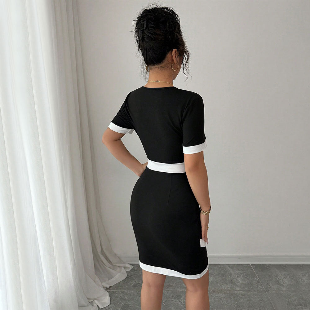 Damen Kleid Figurbetont Kontrastbündchen Karree Ausschnitt Norvielle