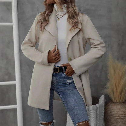 Damen Übergangsjacke Norvielle mit Knopfverschluss und großem Revers - Norvielle