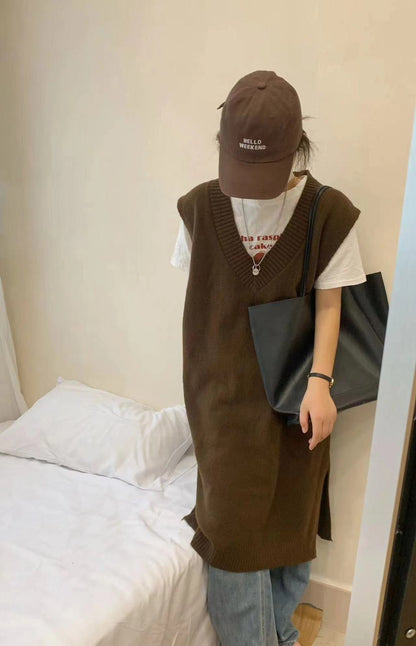 Damen Strickkleid V-Ausschnitt Seitenschlitz Norvielle