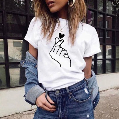 Damen T-Shirt Kreatives Herzmotiv Locker Passform Weiß Norvielle