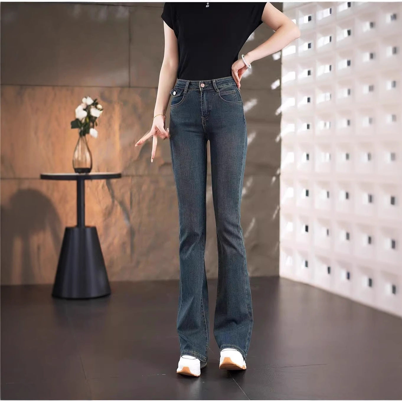 Damen High-Waist Bootcut Jeans Norvielle Elegante Passform