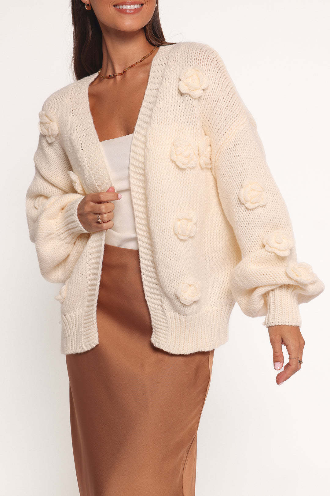 Damen Strickjacke Florales Design Voluminöse Ärmel Norvielle