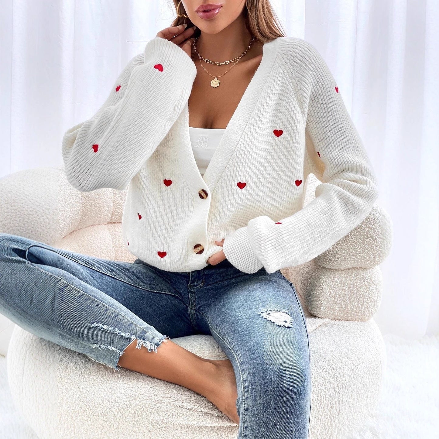 Damen Strickjacke mit Herzapplikationen und Knöpfen Norvielle - Norvielle