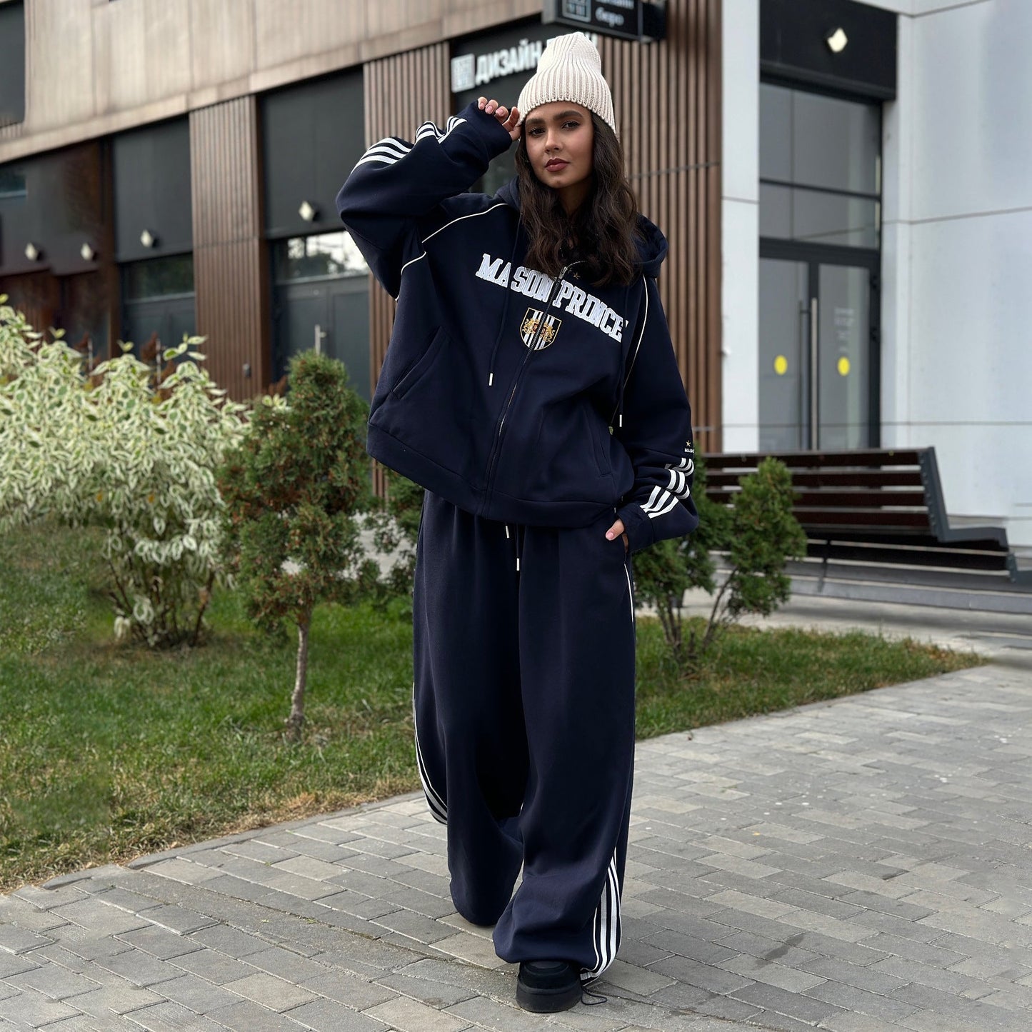 Damen Sweatanzug mit Kapuze Norvielle