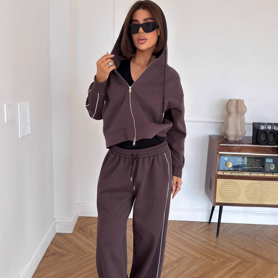 Damen Jogginganzug mit Kapuze und Streifen