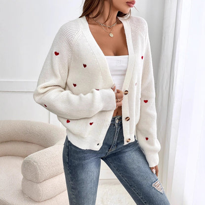 Damen Strickjacke mit Herzapplikationen und Knöpfen Norvielle
