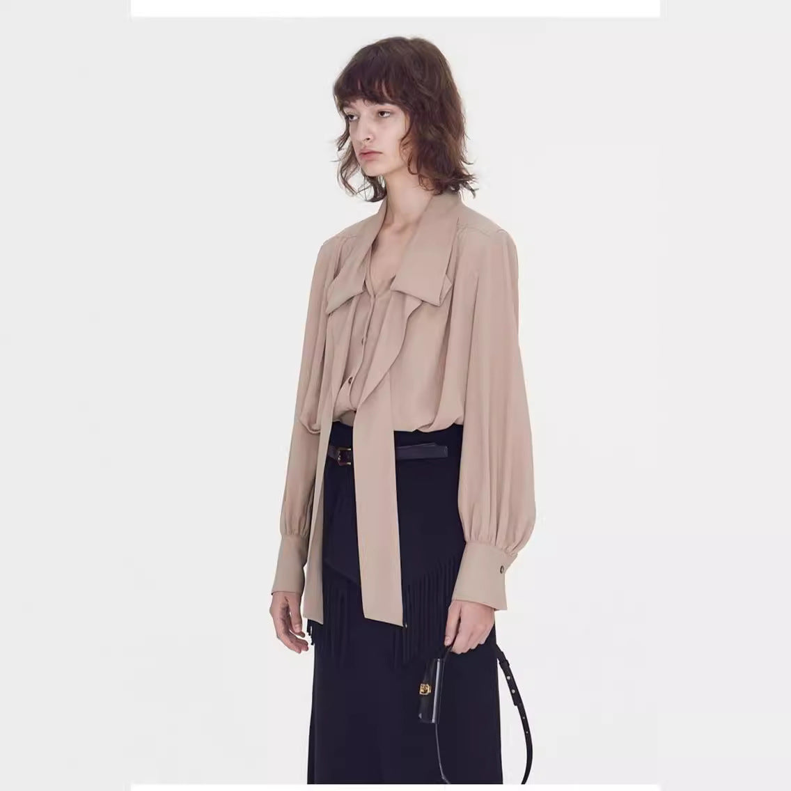 Damen Bluse mit Bindegürtel Elegantes Design Norvielle