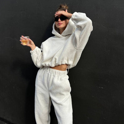 Damen Flauschiger Jumpsuit mit Kapuze und Gummizug