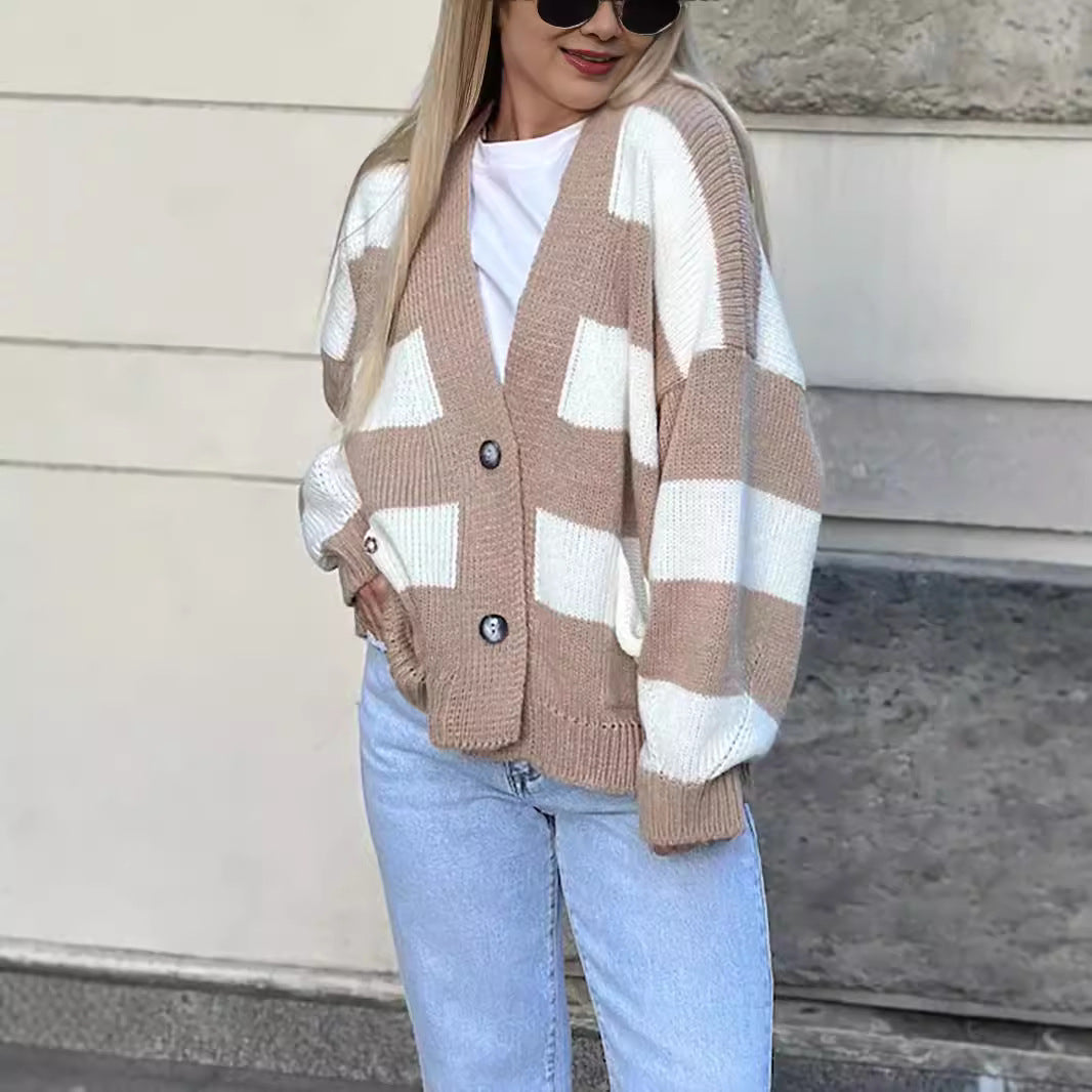 Damen Oversized Strickjacke Modern Streifen Taschen Beige