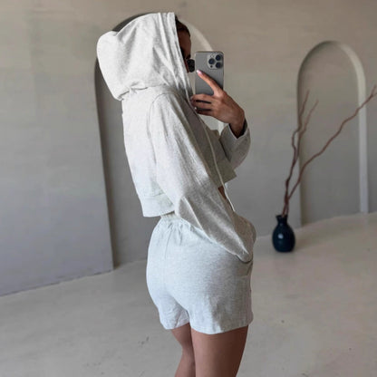 Damen Cropped Kapuzenjacke Shorts Set Norvielle