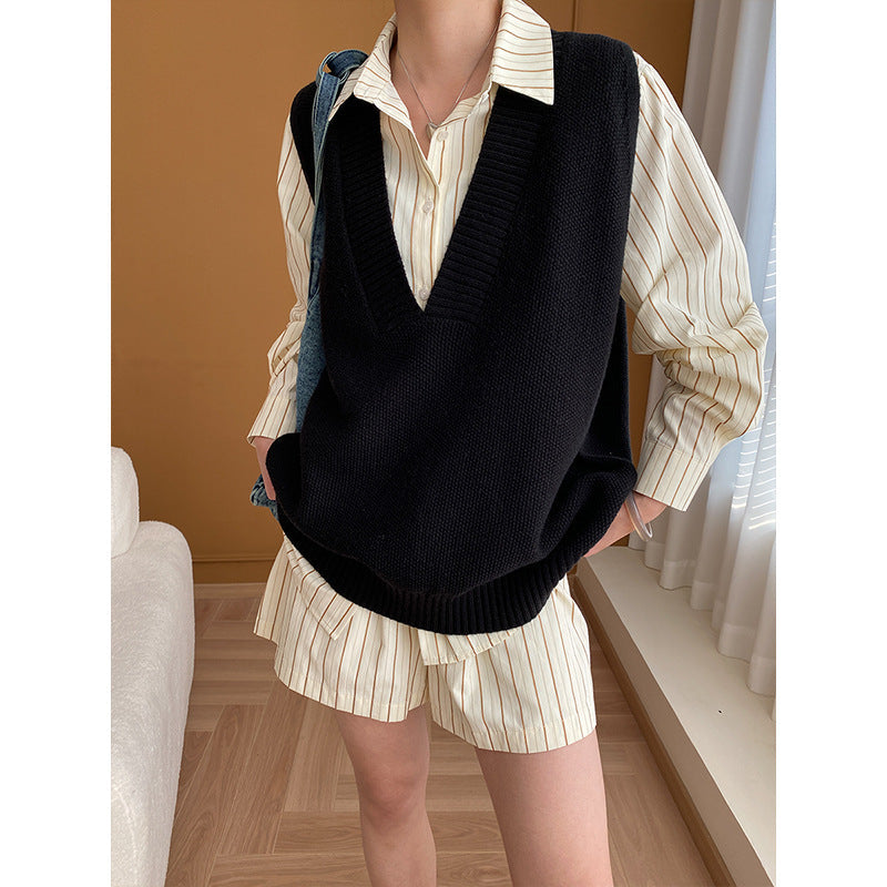 Damen Strickweste V-Ausschnitt Rippdetails Beige - Norvielle