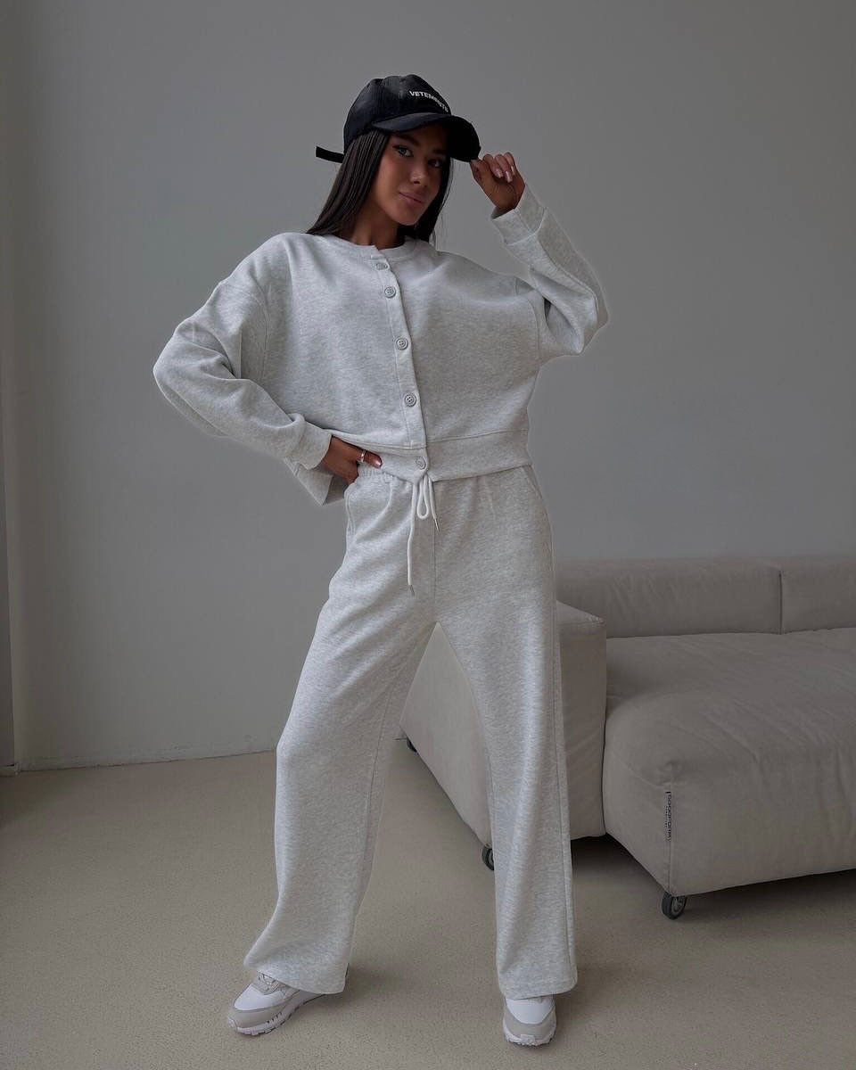 Damen Freizeitjacke mit Knopfleiste und weiten Hosen Norvielle