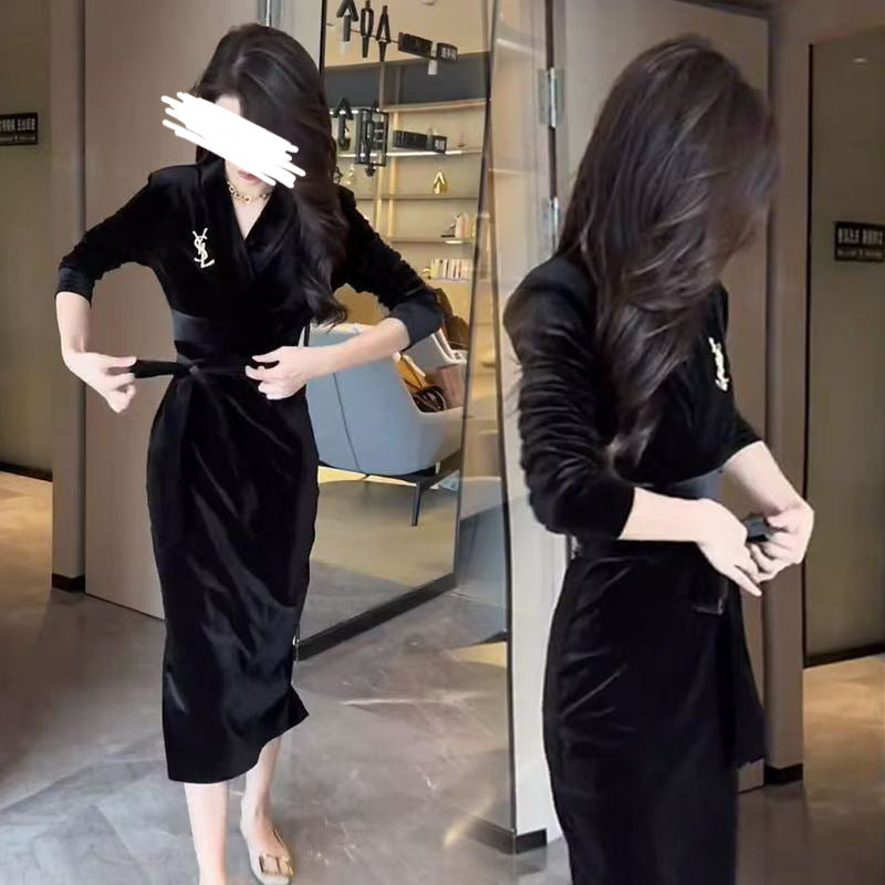 Damen Langarmkleid Wickeldesign Rüschensaum Schwarz - Norvielle