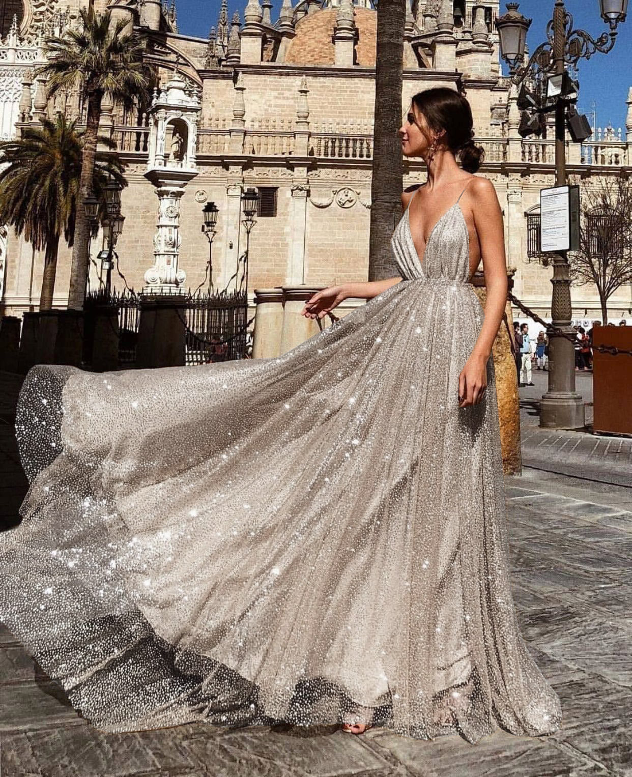 Damen Abendkleid Tiefes V mit Tüll Schimmernd Norvielle