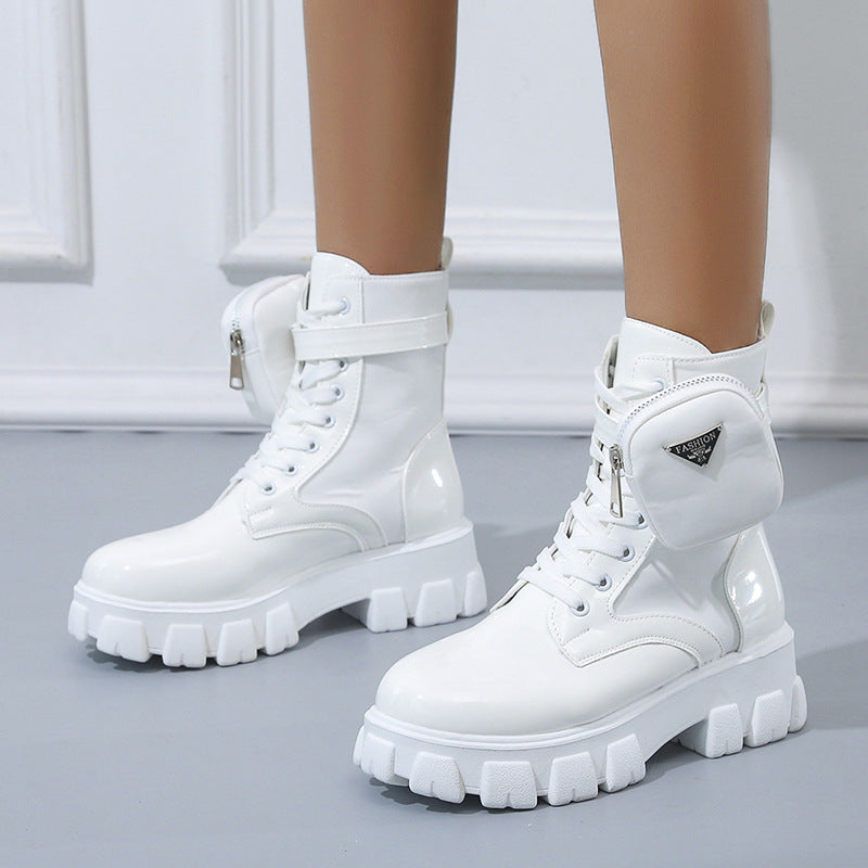 Damen Stiefel mit Tasche und auffälliger Sohle