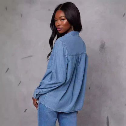 Damen Jeanshemd mit Brusttasche und modischen Akzenten