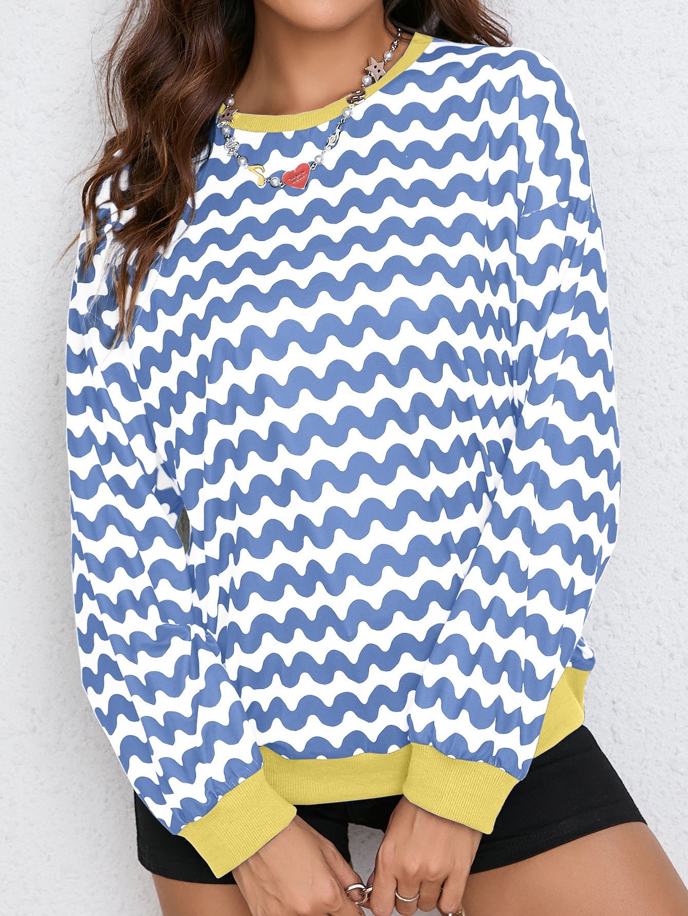 Damen Sweatshirt Wellenmuster Sportlich Norvielle