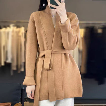 Damen Strickjacke mit Bindegürtel und Taschen Norvielle