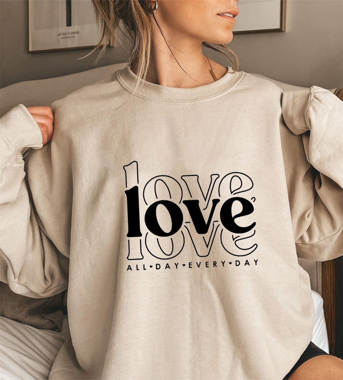 Damen Sweatshirt Voluminöse Ärmel Moderner Love-Print Norvielle