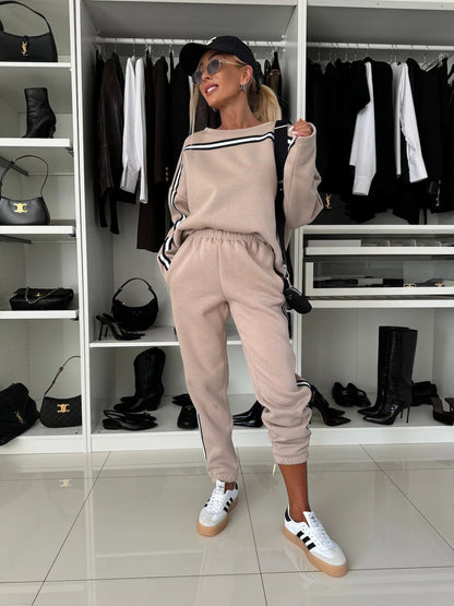Damen Fleece-Lounge-Set mit Seitentaschen und Kontraststreifen