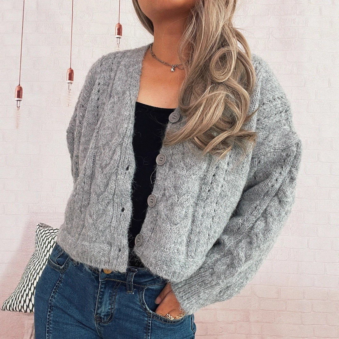 Damen Strickjacke V-Ausschnitt Voluminöse Ärmel Norvielle
