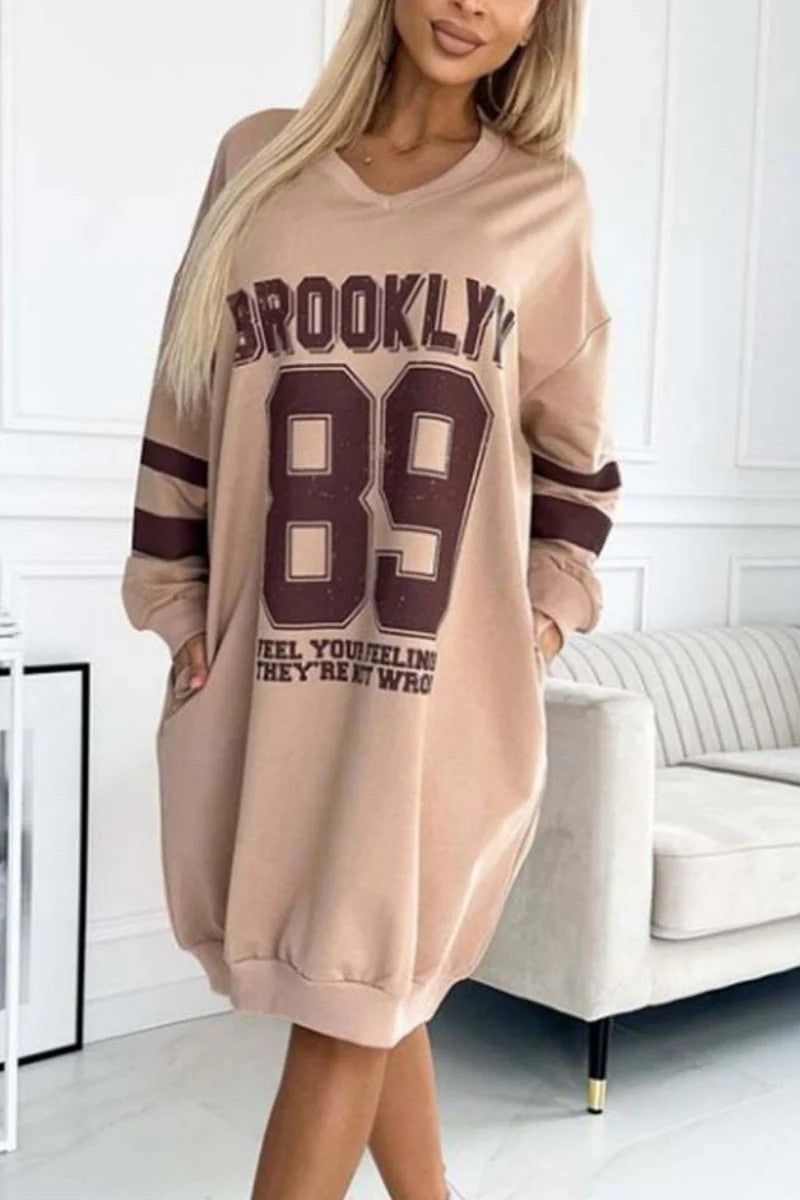 Damen Oversized Freizeitkleid Sport-Look V-Ausschnitt