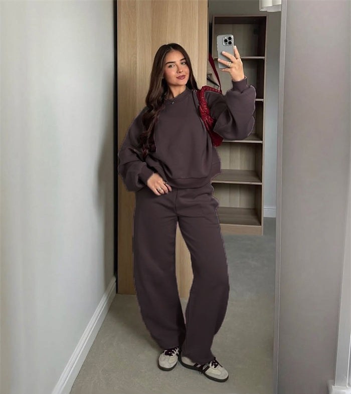 Damen Cropped Sweatshirt Set mit weiten Jogginghosen Norvielle