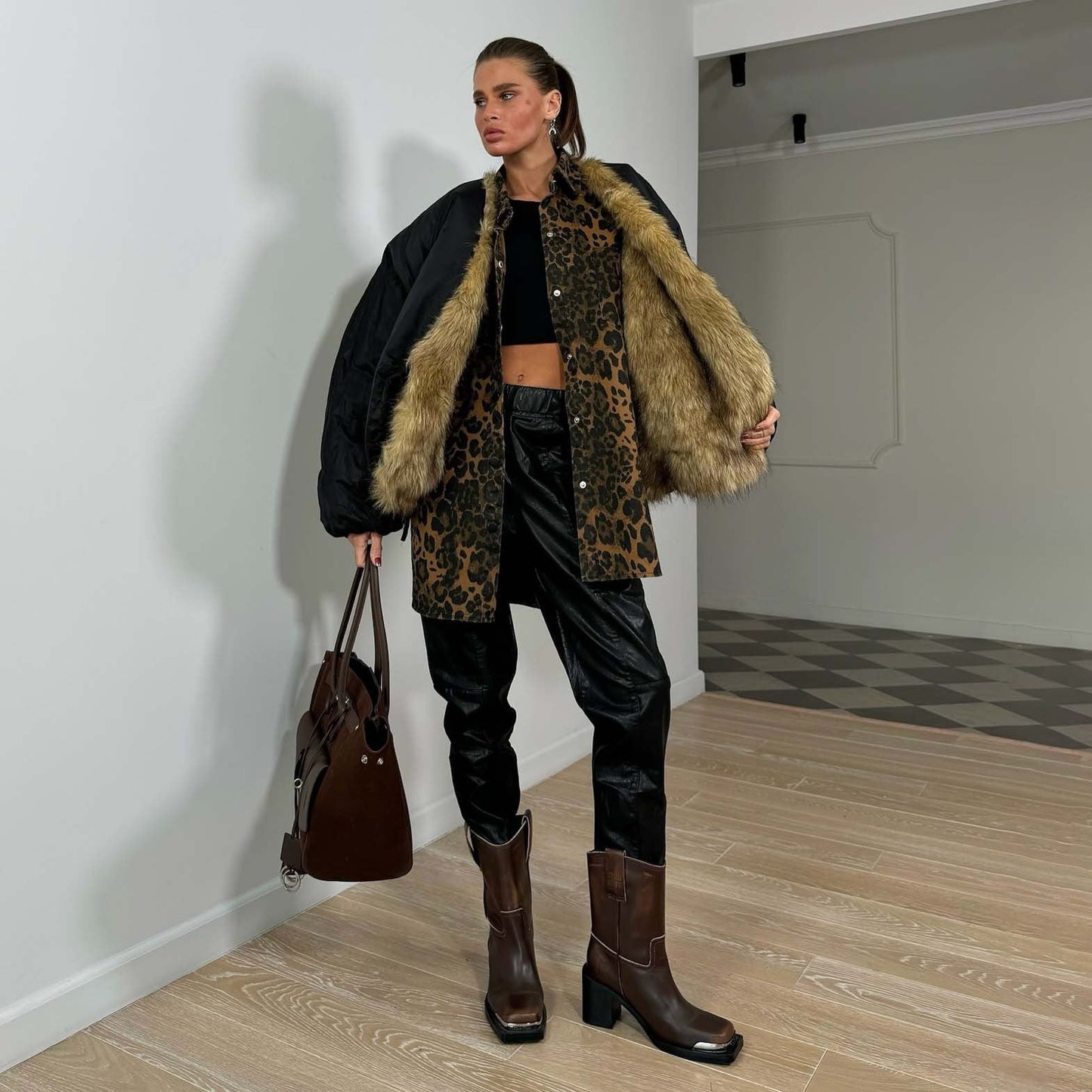 Damen Modische Jacke Kunstfellkragen Norvielle