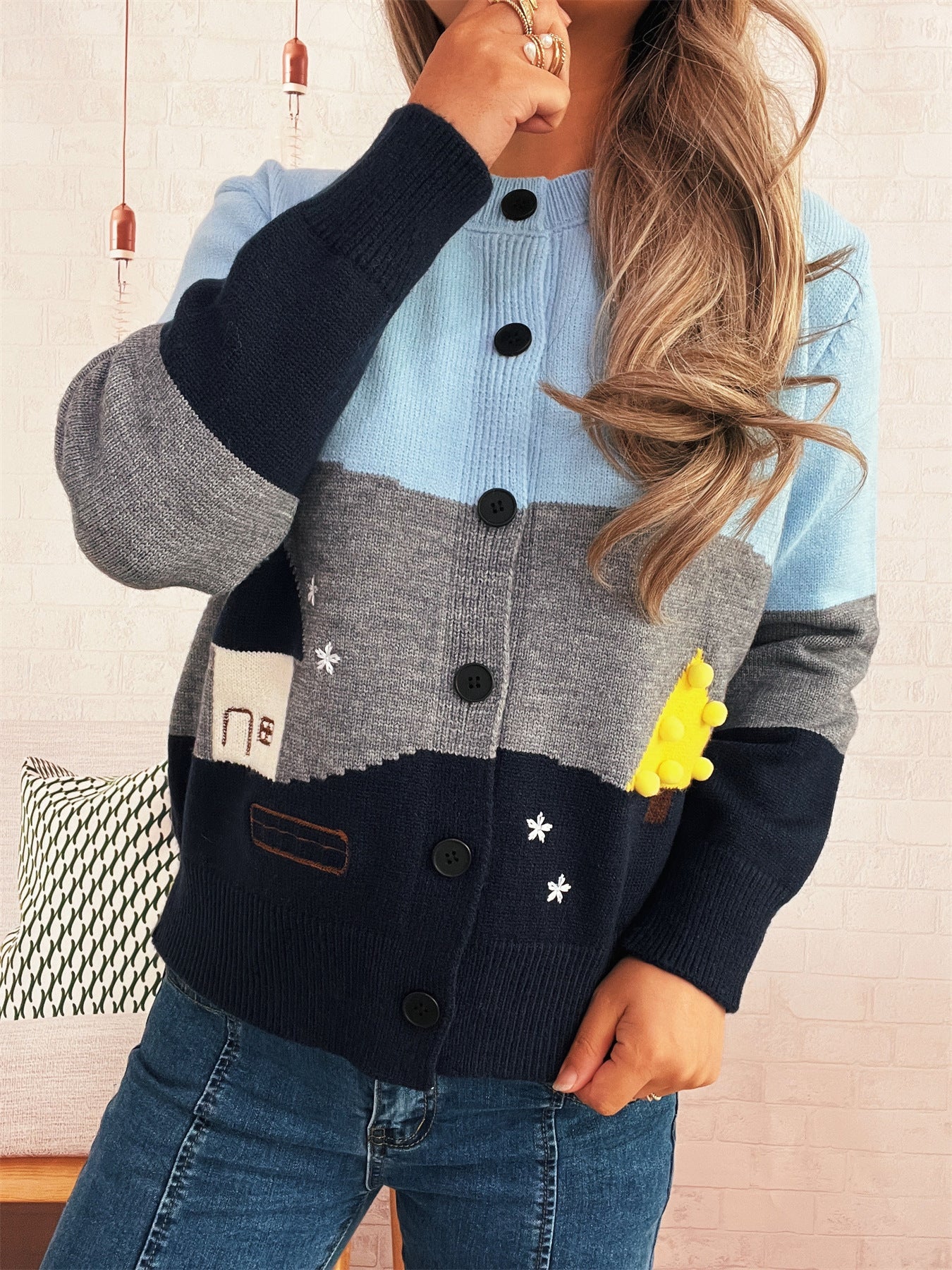 Damen Strickjacke mit Applikationen Norvielle