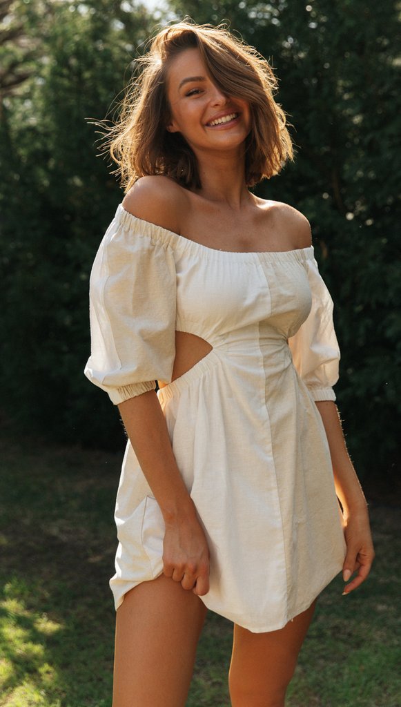 Damen Minikleid Off-Shoulder Puffärmel Cut-Outs Norvielle