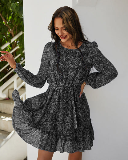 Damen Minikleid Luftig Rüschen Bindegürtel Norvielle