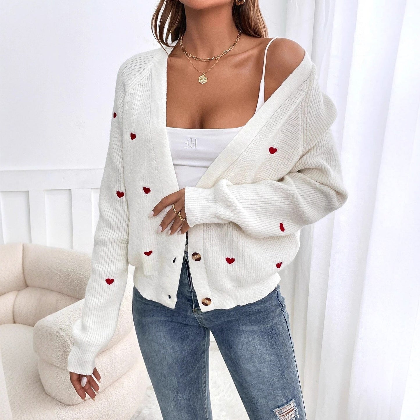 Damen Strickjacke mit Herzapplikationen und Knöpfen Norvielle