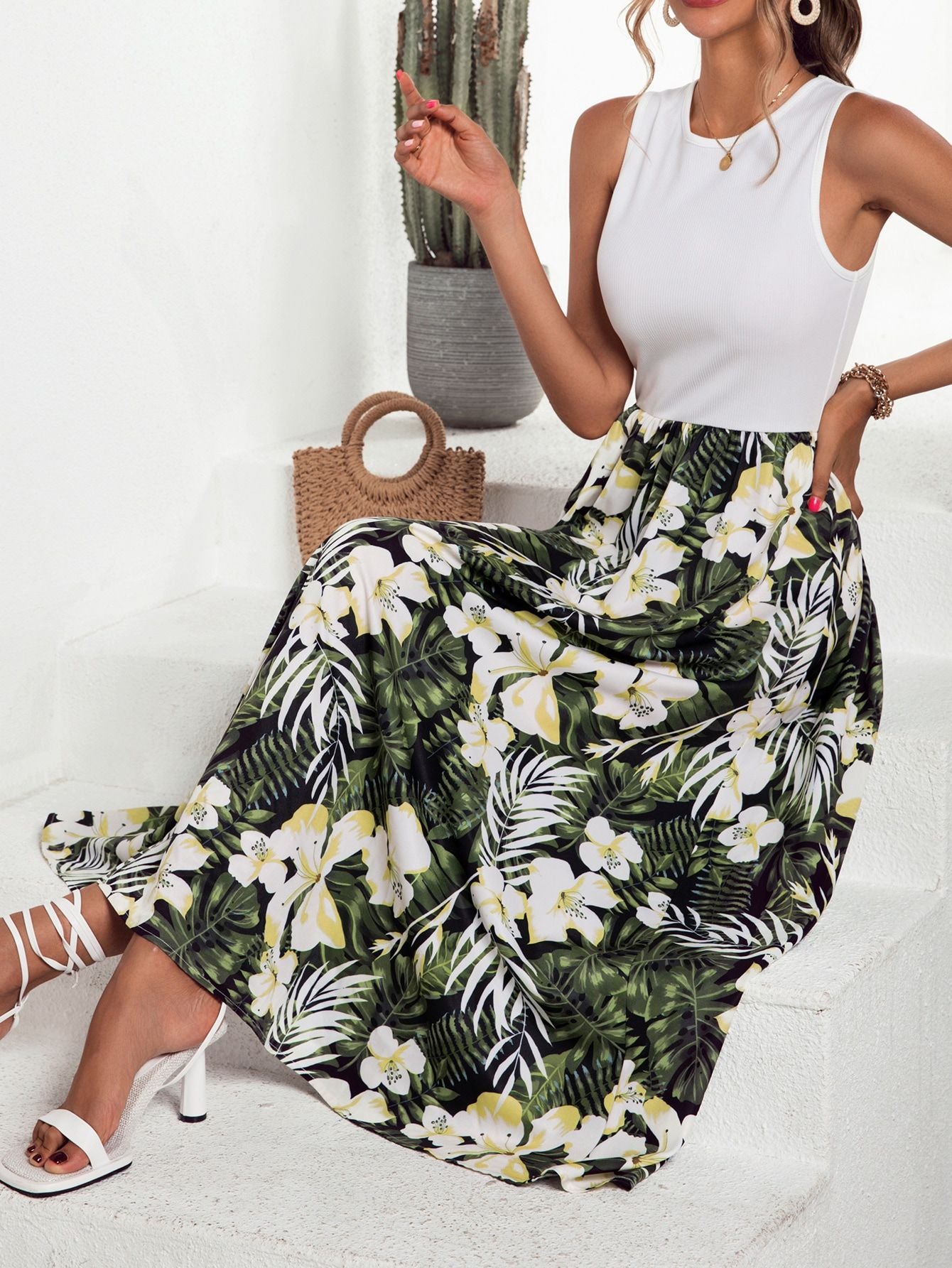 Damen Maxirock Floralmuster Schwingender Saum Norvielle