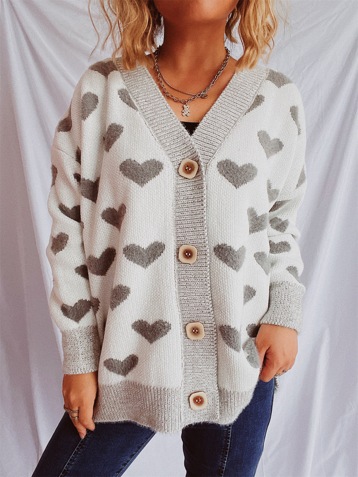 Damen Strickjacke Herz-Muster Knopf-Detail Beige