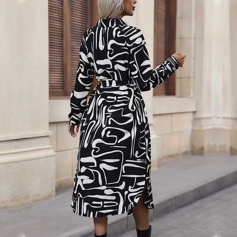 Damen Langarmkleid mit Muster und Taillengürtel