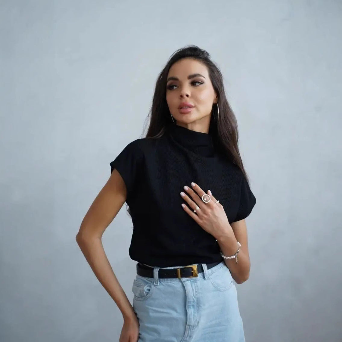 Damen Kurzarm-Shirt Hochkragen Elegantes Design
