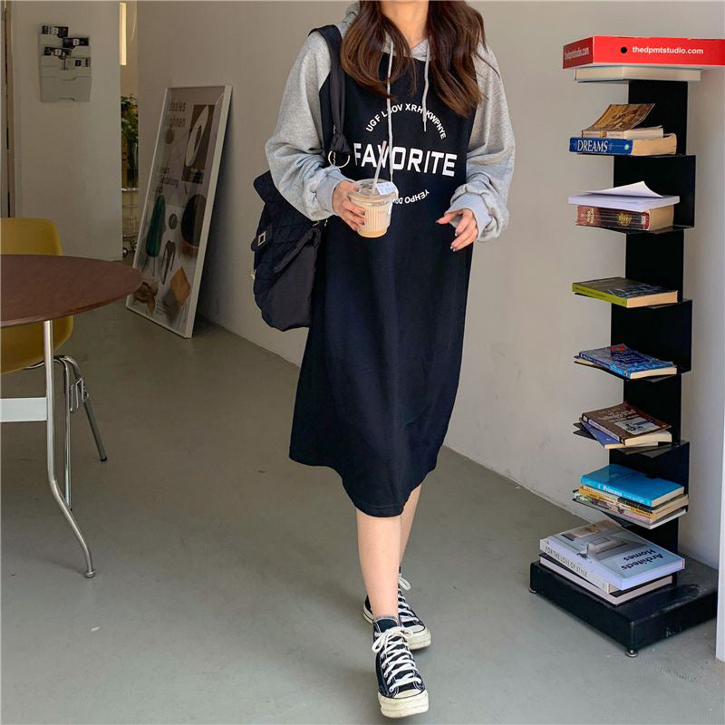 Damen Oversized Hoodie-Kleid mit Grafikdruck und Seitentaschen Schwarz - Norvielle