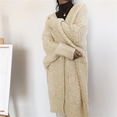 Damen Strickjacke Zopfmuster Weitschnitt Norvielle