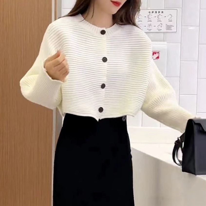 Damen Strickjacke locker mit Knöpfen und weitem Schnitt Norvielle