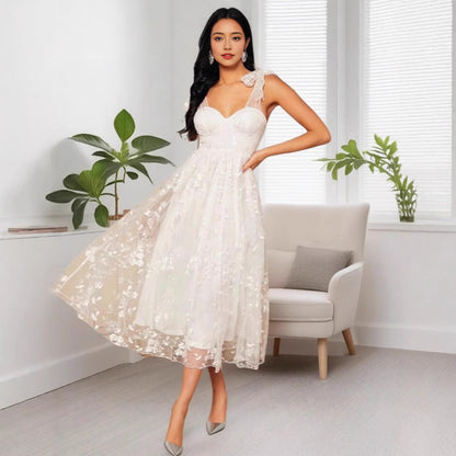 Damen Midikleid mit Blumenapplikationen Norvielle - Norvielle
