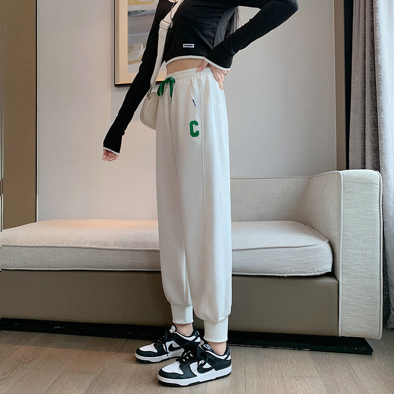 Damen Sportliches Loungewear-Set Cropped Oberteil Sweatpants Norvielle