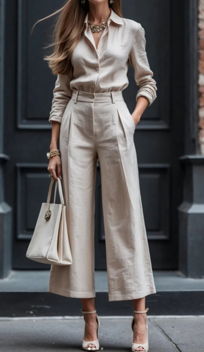 Damen Leinenhosenanzug mit taillierter Bluse und weiten Hosen Beige