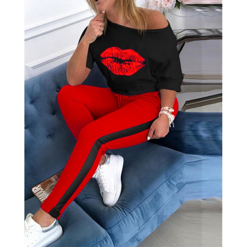 Damen Sweatshirt Lippenmotiv mit sportlicher Leggings