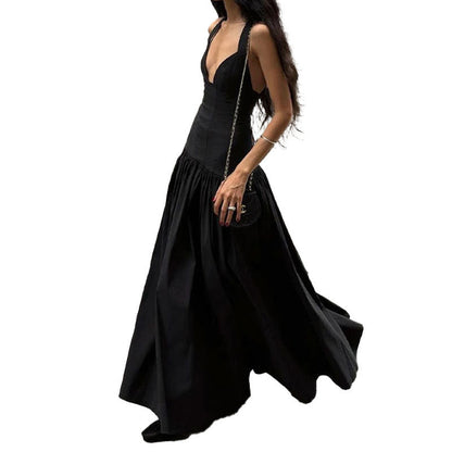 Damen Abendkleid V-Ausschnitt aufwendiger Rock Norvielle